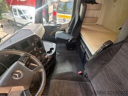 MERCEDES-BENZ Actros 1845/Klima/2xBett/2xTank/2instock