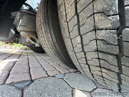 MERCEDES-BENZ Actros 1845/Klima/2xBett/2xTank/2instock