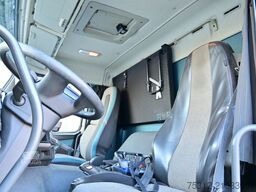 Volvo FM460  HMF 2120 4330kg 10.2m K3 Funk Lift Lenk