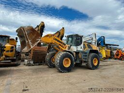 Liebherr L 566 2 Plus 2 / AC / Waage