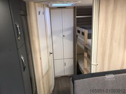 Hobby De Luxe 545 KMF Mod.2026 2000kg Garage