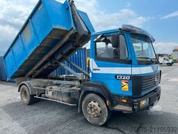 MERCEDES-BENZ 1320 Abrollkipper (blatt)