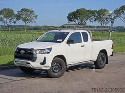 TOYOTA HI-LUX 2.4 4x4 Airco NAP Pickup