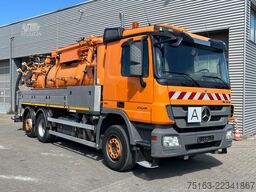 MERCEDES-BENZ Actros 2536 L 6x2 Saug + Spülwagen Kroll Kombi