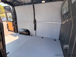 RENAULT Master III Kasten L2H2 HKa 3,3t # Navi # MWST.