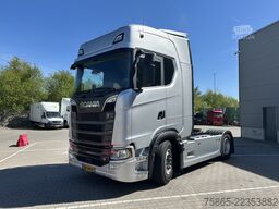 Scania 590S V8 Highline / Retarder / Leder / Vol Lucht...