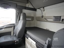 MAN TGX 18.510 E6 4×2 tractor unit/ Retarder