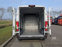 PEUGEOT BOXER 2.2 L3H2 Airco Navi