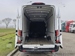 FORD TRANSIT 2.0 L4H3 RWD Airco