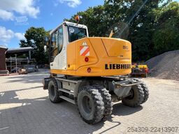 Liebherr A 910 Compact Litronic