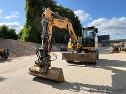 Liebherr A 910 Compact Litronic