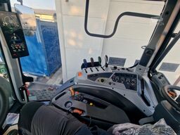 Valtra T235A