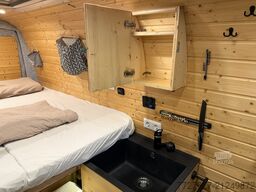 Iveco Daily 35S18V autarker Camper Komplettaus