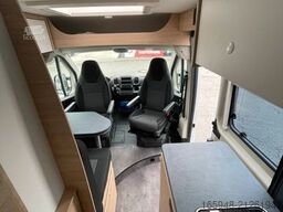 ROADCAR R 600 | Viel Raum auf 6m* mit Klimaautomatik