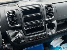 ROADCAR R 600 | Viel Raum auf 6m* mit Klimaautomatik