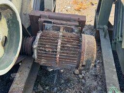  Ludwig Binder Linear quarry sieve.