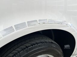 VW Transporter Kombi 2.0 TDI L1H1 BTW EN BPM VRIJ!...