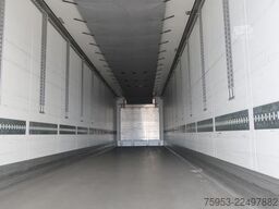Schmitz Cargobull SKO 24 Doppelstock Thermo King Pharma Ladebordwand