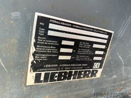 LIEBHERR R 914 Compact Litronic netto 72.000 EUR