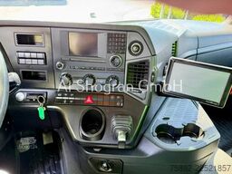 Mercedes-Benz Arocs 4151 8x4/ 2 x - Seiten Kipper Meiller/Euro6