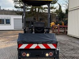 BOMAG BW100AD-5 mit Streuer / 2017 BJ / KAG