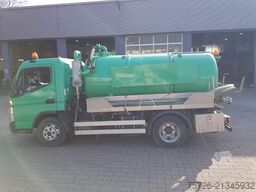 MITSUBISHI Fuso Canter, Saugwagen, Euro 6, neue Inspektion