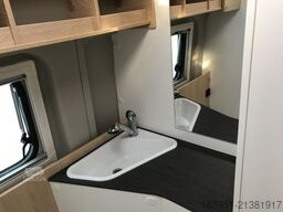 Sunlight Camper Van Cliff 600 IC-Sondermodell, Automatikgetriebe