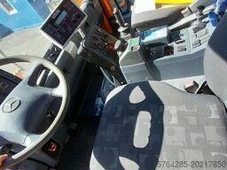 Mercedes Unimog U 400