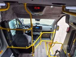 MERCEDES-BENZ Sprinter 517 Heckniederflur Vorlauffahrzeug