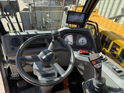 LIEBHERR T55-7s / 2.231 H / 5.5 Tonnen / 156 PS