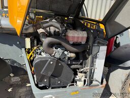 LIEBHERR T55-7s / 2.231 H / 5.5 Tonnen / 156 PS