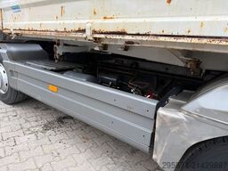 MERCEDES-BENZ 818 Atego 3-Seiten-Kipper AHK