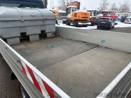 MERCEDES-BENZ 310 Sprinter Pritsche