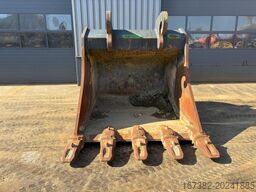 Verachtert HD bucket with teeth CW70 for 374F