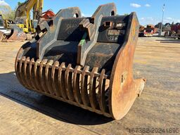 Verachtert Skeleton bucket with teeth CW70 for 374F