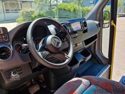 MERCEDES-BENZ 517 Sprinter GSR Automatik 22 SS Stock
