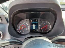 MERCEDES-BENZ 517 Sprinter GSR Automatik 22 SS Stock