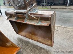 Liebherr A918 Compact