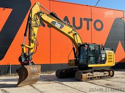 Caterpillar 320 FL 2 BUCKETS / 3D / TILTROTATOR / AC / CENT...