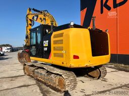 Caterpillar 320 FL 2 BUCKETS / 3D / TILTROTATOR / AC / CENT...