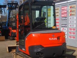 Kubota KX027-4