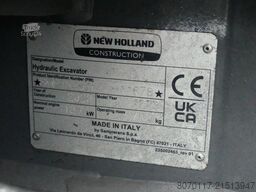 New Holland E25D