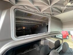 MAN TGE 3.180 DoKa 4x4/ Mixto/ AC/ 6 Sitze/ AHK 3.5t