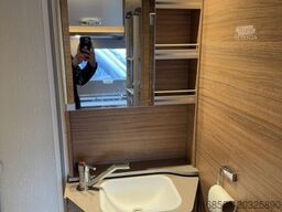 WEINSBERG CaraSuite 650 MEG (Ford) Hubbett LP 85.920 ¤