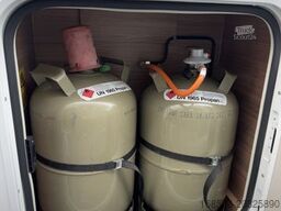 WEINSBERG CaraSuite 650 MEG (Ford) Hubbett LP 85.920 ¤