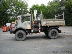 UNIMOG Unimog U1250 mit Kran