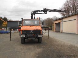 UNIMOG U1450 427/11 mit Kran