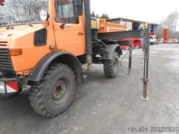 UNIMOG U1450 427/11 mit Kran