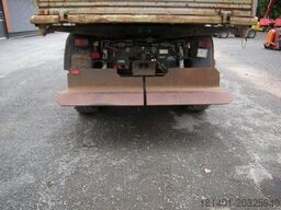 MERCEDES-BENZ Unimog U1250 mit Kran MKG 105