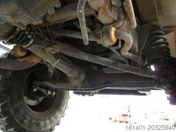 MERCEDES-BENZ Unimog U1250 mit Kran MKG 105